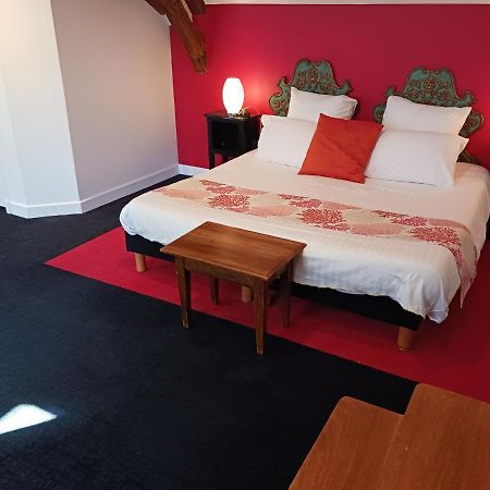 Hotel La Cognette A 25 Kilometres De Chateauroux Et 30 Kilometres De Bourges Issoudun Kültér fotó