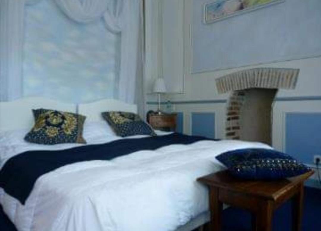 Hotel La Cognette A 25 Kilometres De Chateauroux Et 30 Kilometres De Bourges Issoudun Kültér fotó